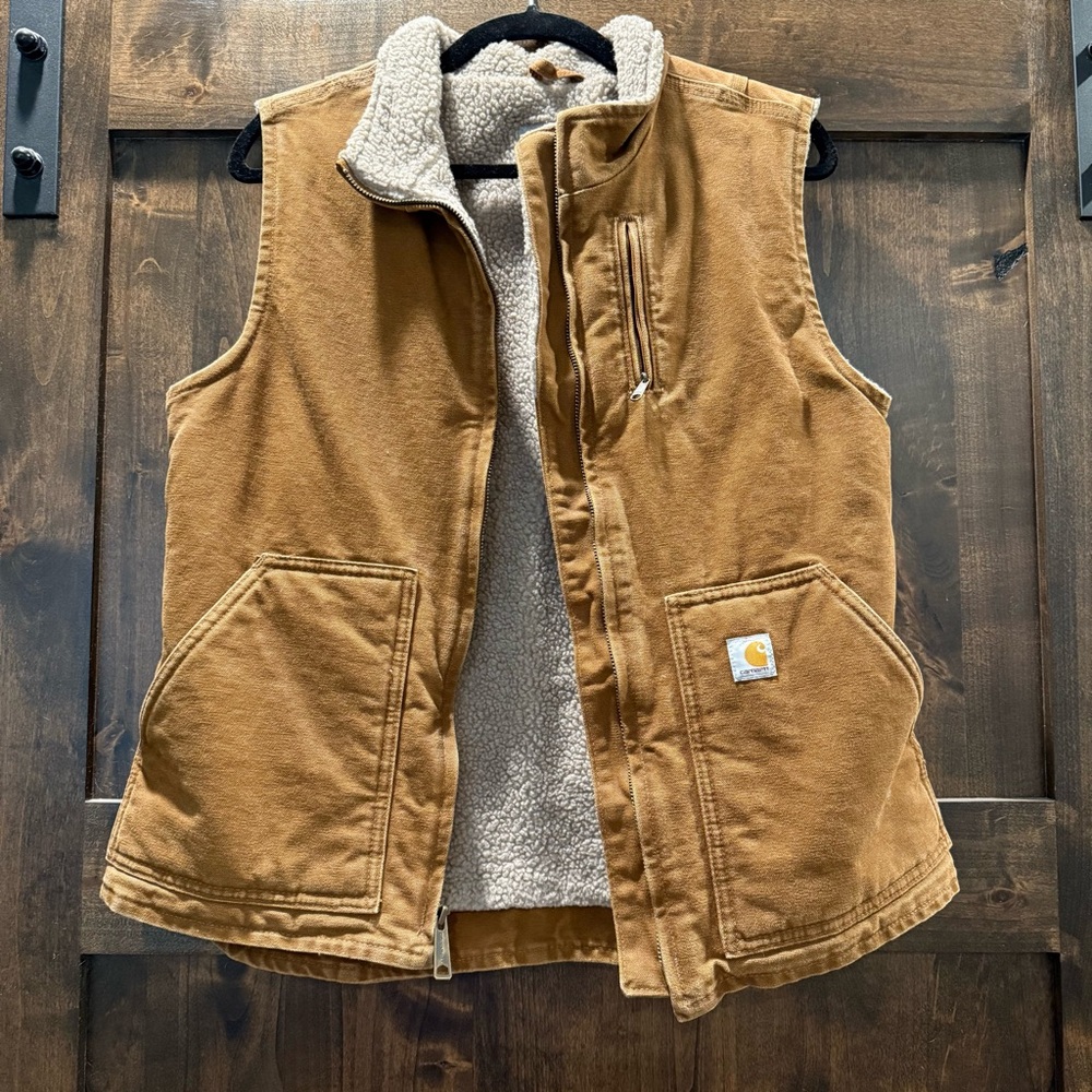 Carhartt Women’s Sherpa-Lined Vest